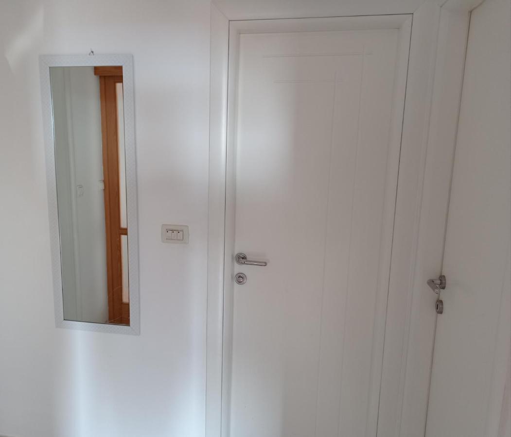Apartment Matej Stobreč エクステリア 写真